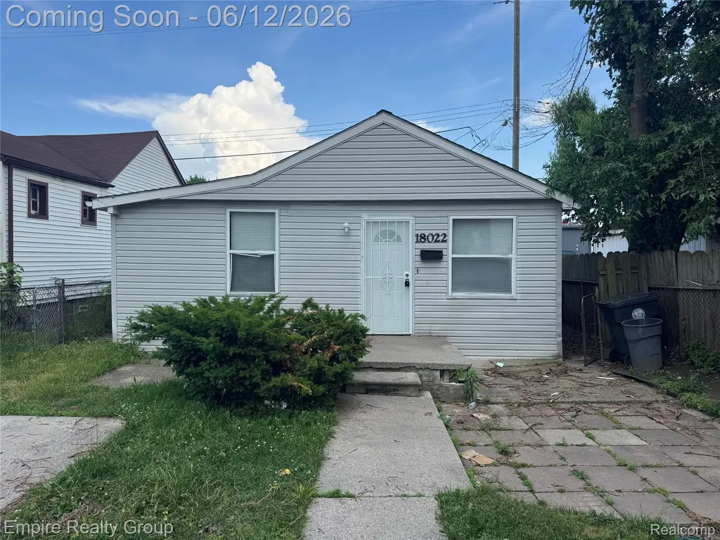 18022 Henry Street Melvindale City MI 48122
