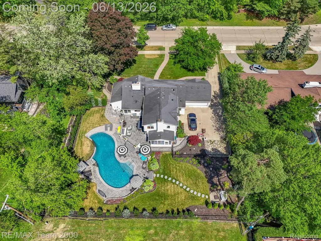 137 N Brady Road Dearborn City MI 48124