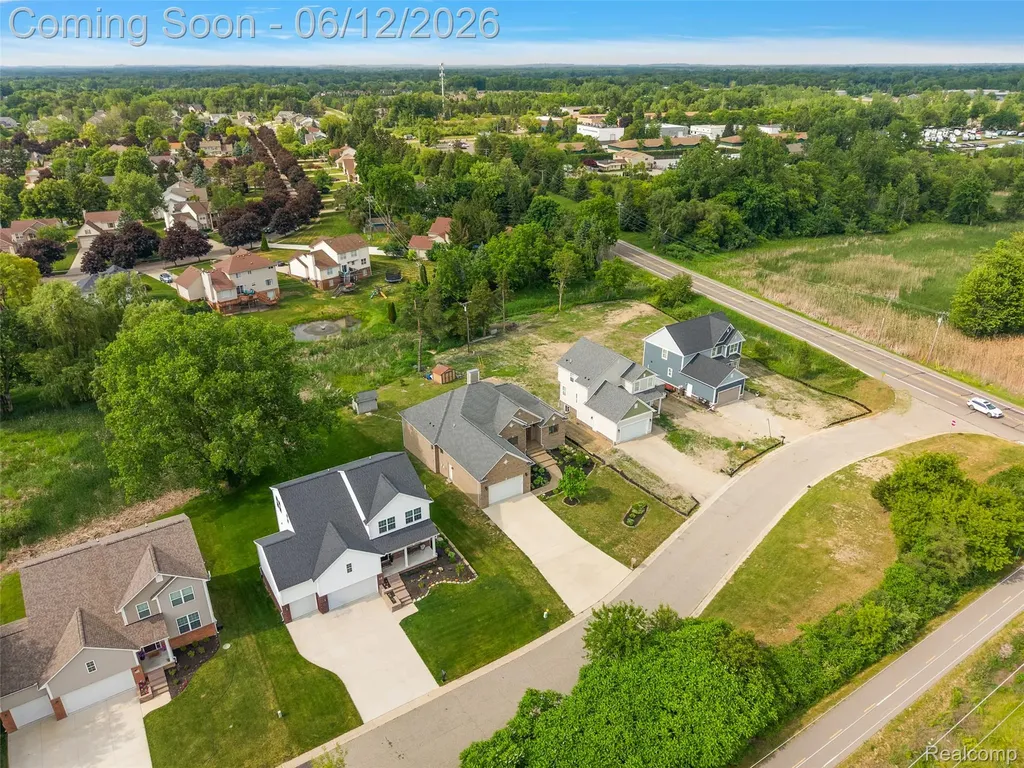 1820 Crimson Ridge Drive Commerce Charter Township MI 48390