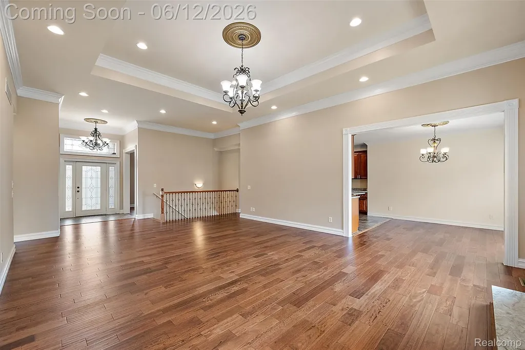 1820 Crimson Ridge Drive Commerce Charter Township MI 48390