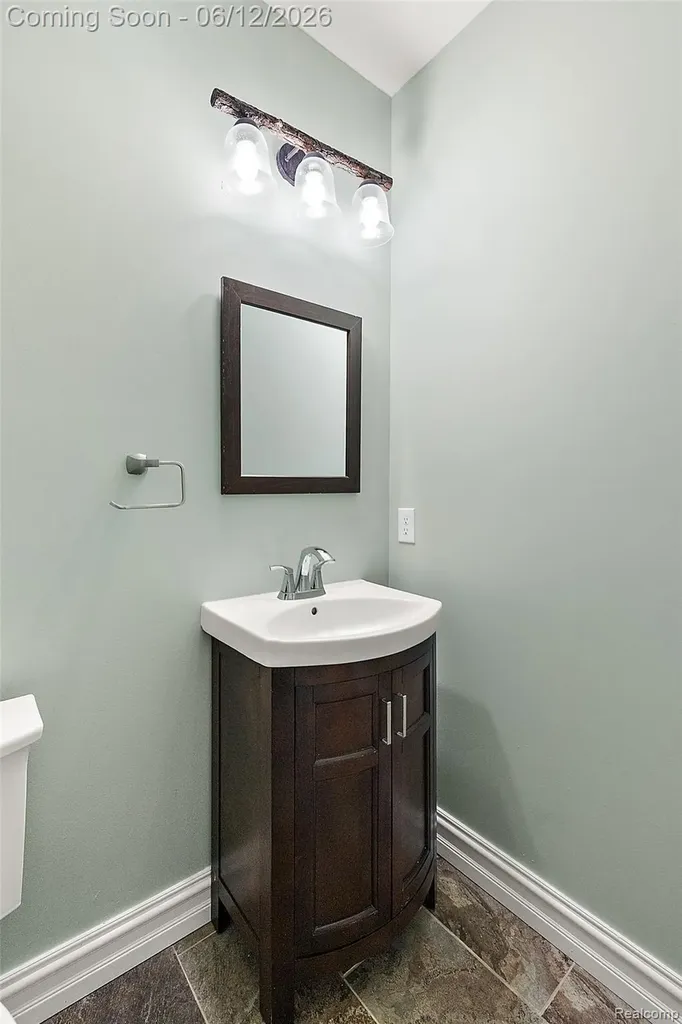 1820 Crimson Ridge Drive Commerce Charter Township MI 48390