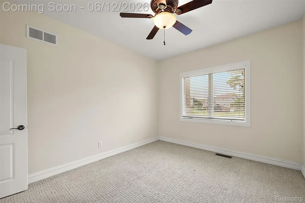 1820 Crimson Ridge Drive Commerce Charter Township MI 48390