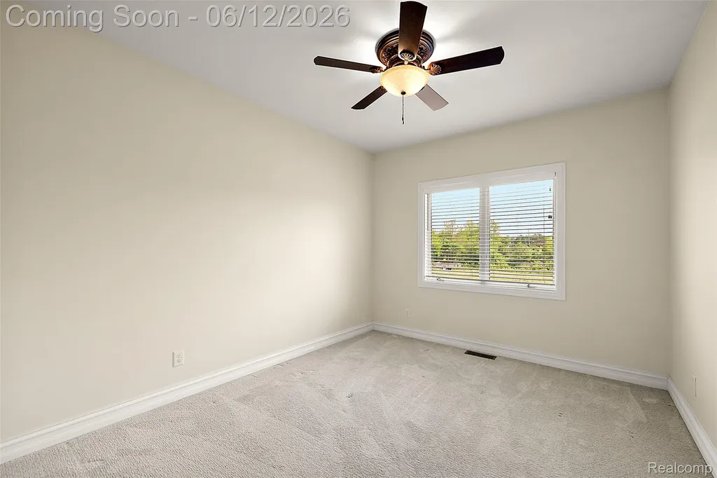 1820 Crimson Ridge Drive Commerce Charter Township MI 48390