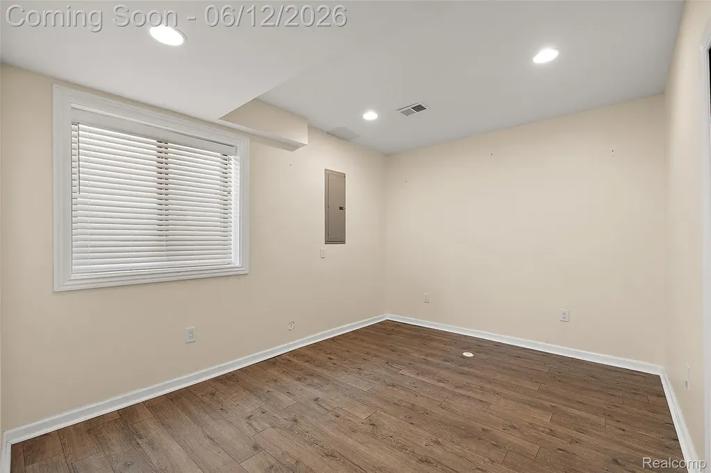 1820 Crimson Ridge Drive Commerce Charter Township MI 48390