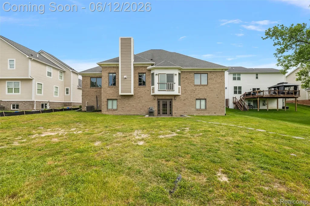 1820 Crimson Ridge Drive Commerce Charter Township MI 48390