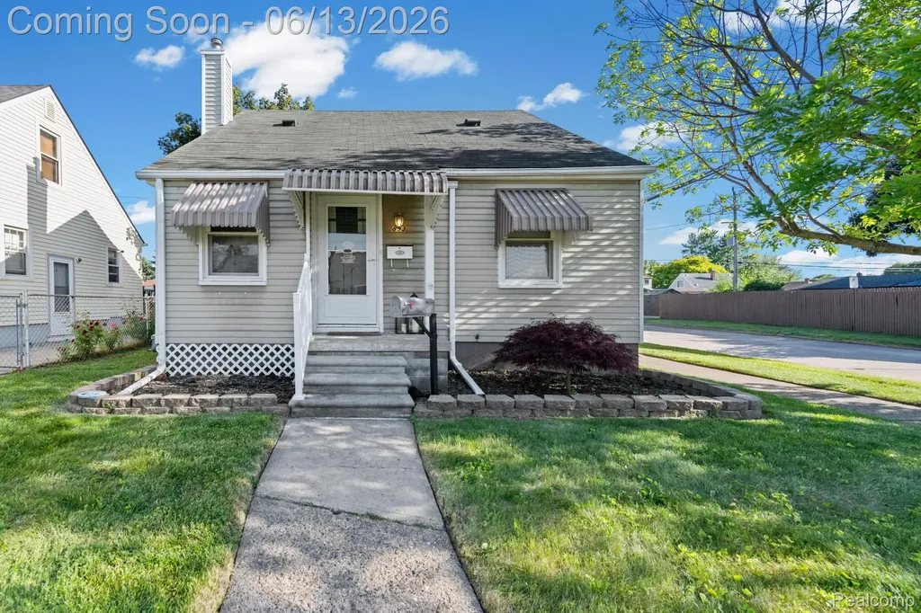 893 Ford Boulevard Lincoln Park City MI 48146