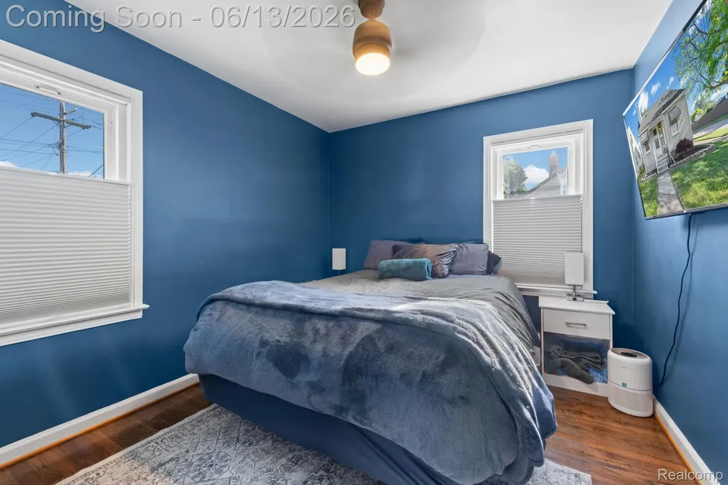 893 Ford Boulevard Lincoln Park City MI 48146