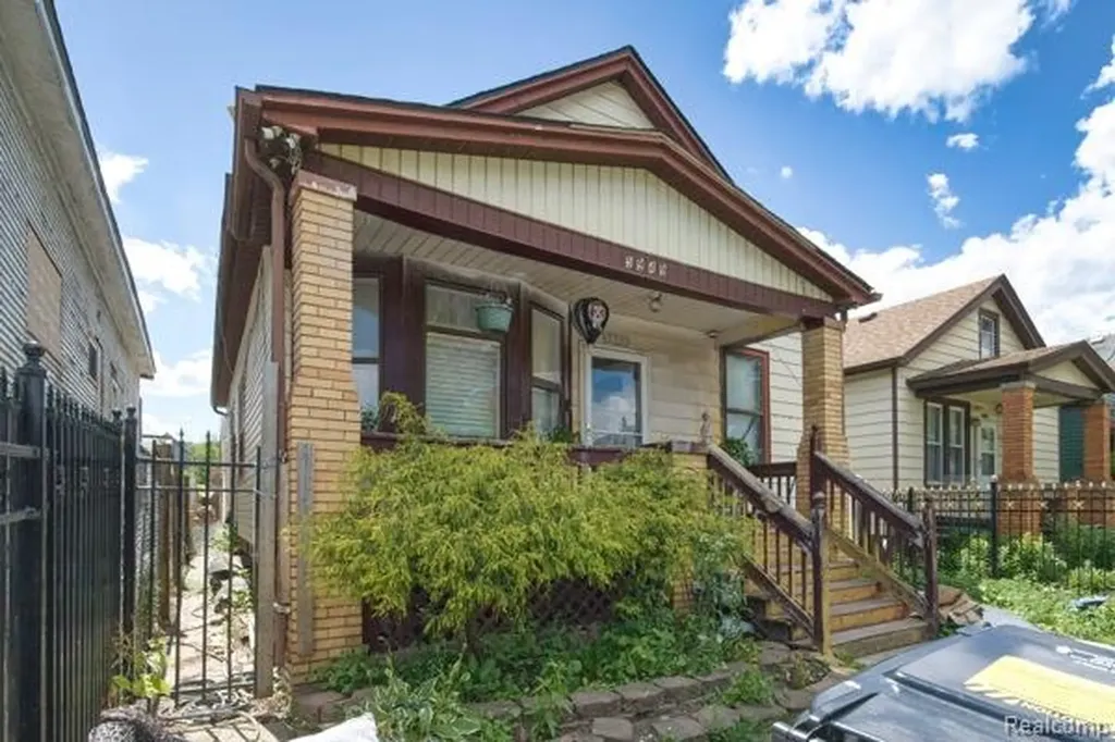 5949 Tarnow Street Detroit City MI 48210