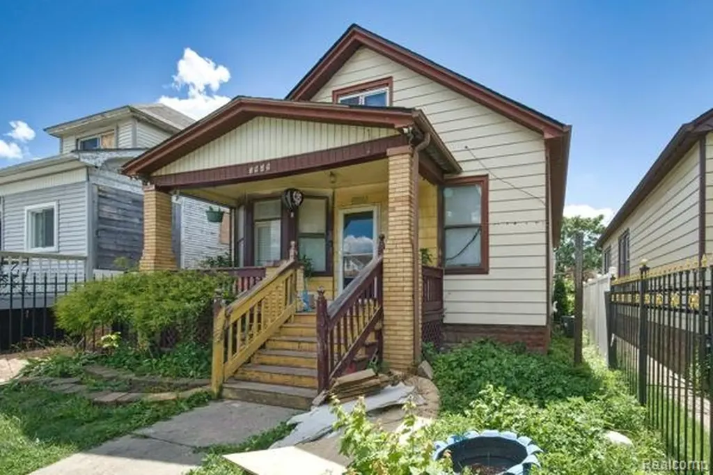 5949 Tarnow Street Detroit City MI 48210