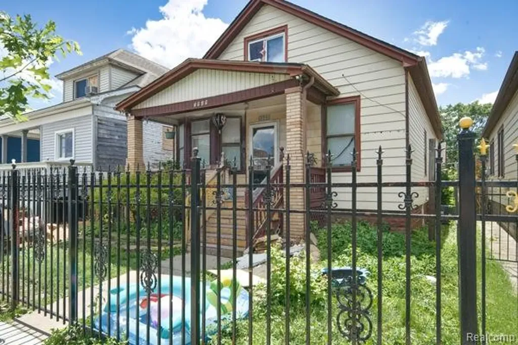 5949 Tarnow Street Detroit City MI 48210