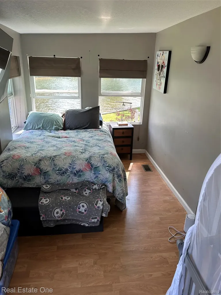 3112 Bull Dog Lane Surrey Township MI 48622