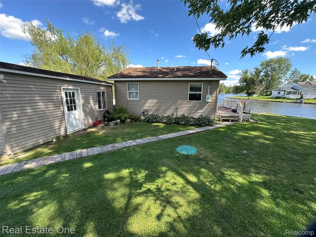 3112 Bull Dog Lane Surrey Township MI 48622