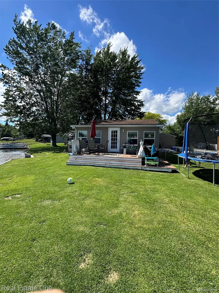3112 Bull Dog Lane Surrey Township MI 48622