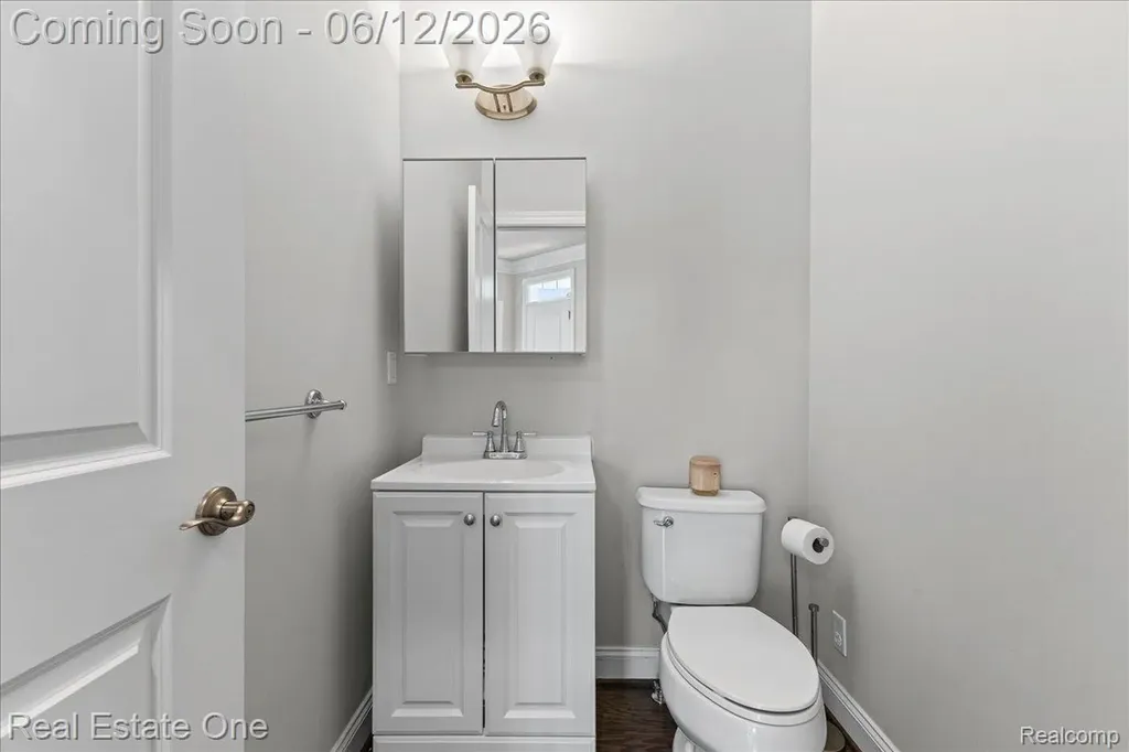 42829 Cardinal Way Novi City MI 48375
