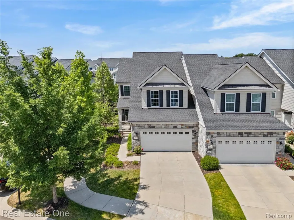 42829 Cardinal Way Novi City MI 48375