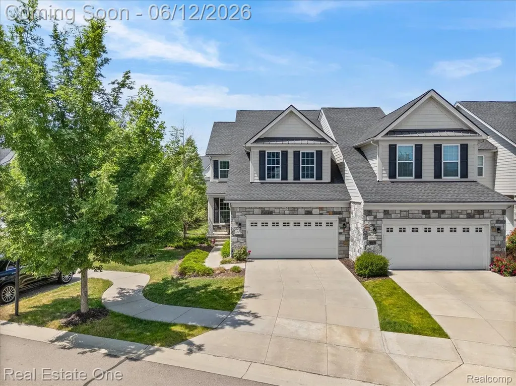 42829 Cardinal Way Novi City MI 48375