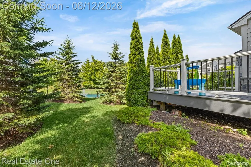 42829 Cardinal Way Novi City MI 48375