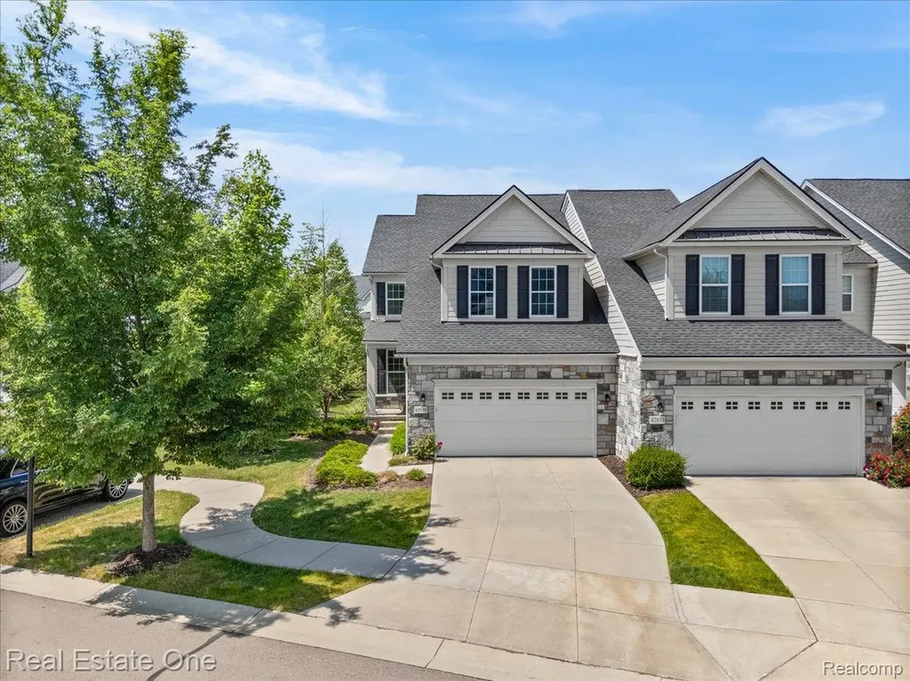 42829 Cardinal Way Novi City MI 48375