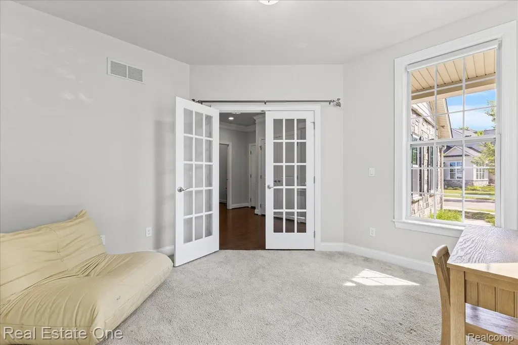 42829 Cardinal Way Novi City MI 48375