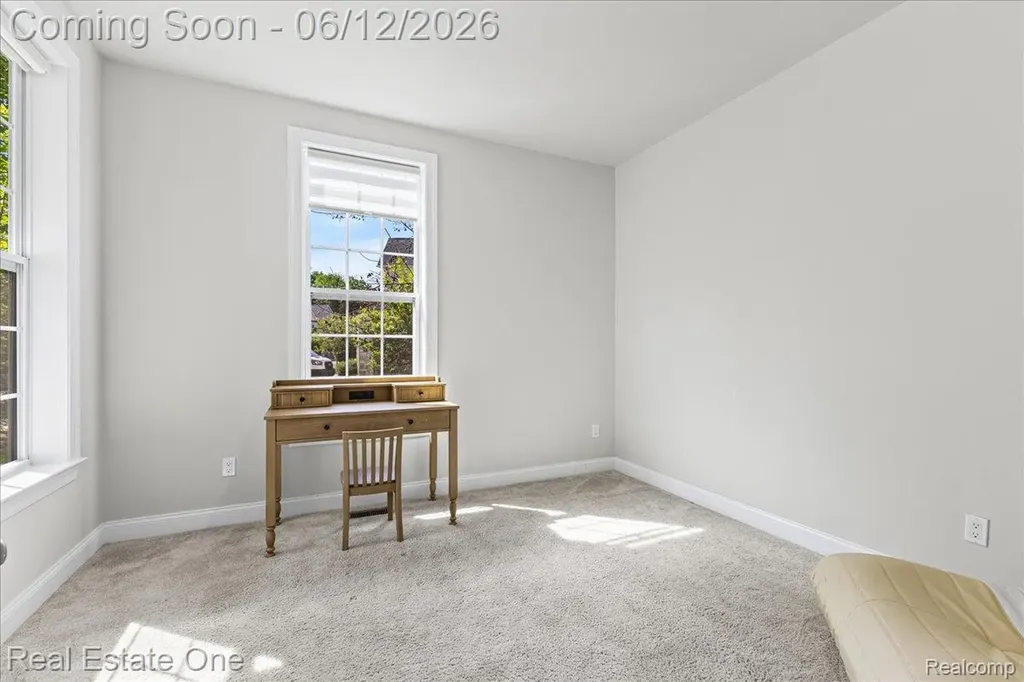 42829 Cardinal Way Novi City MI 48375