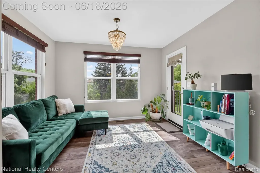 33137 Fuhrmann Drive Sterling Heights City MI 48310