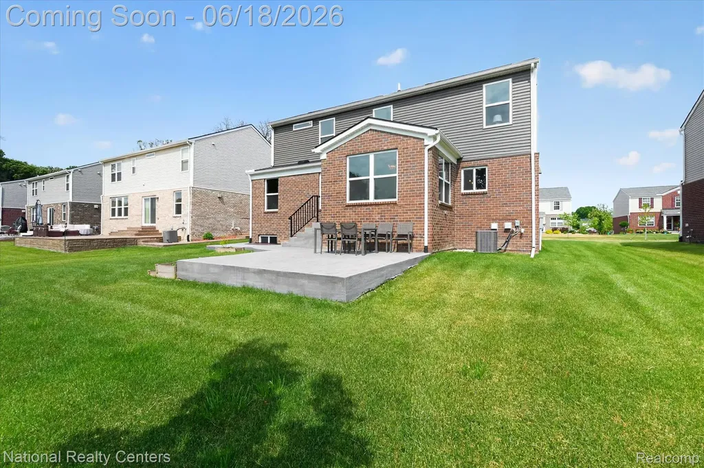 33137 Fuhrmann Drive Sterling Heights City MI 48310