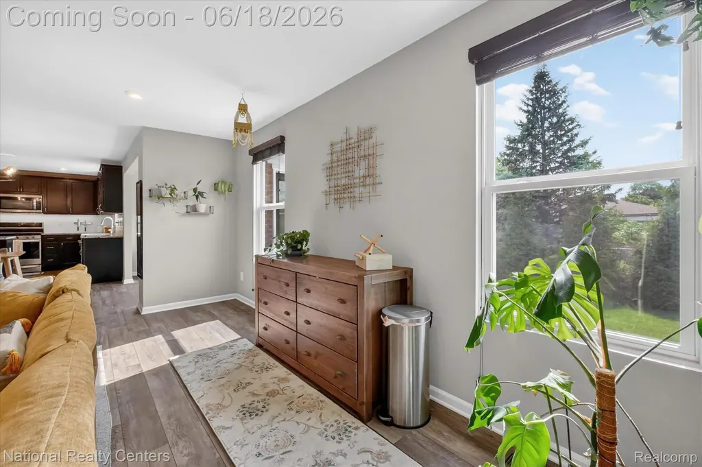 33137 Fuhrmann Drive Sterling Heights City MI 48310