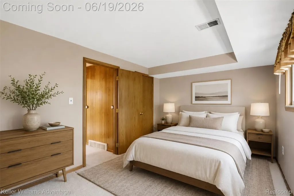 35729 Duke Drive Sterling Heights City MI 48310