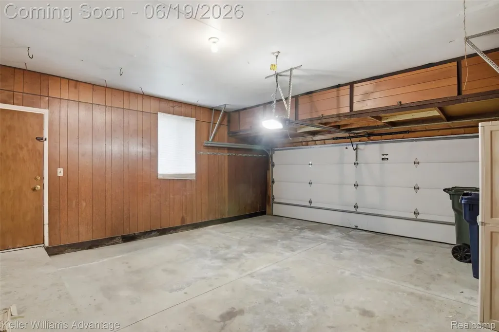 35729 Duke Drive Sterling Heights City MI 48310