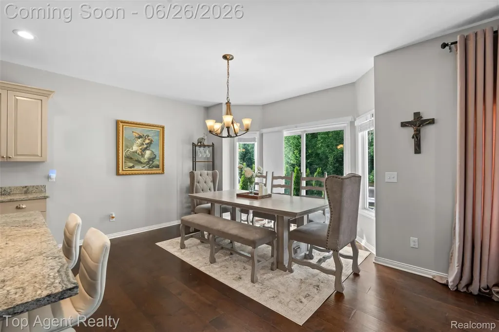 13826 Grandeur Avenue Shelby Charter Township MI 48315