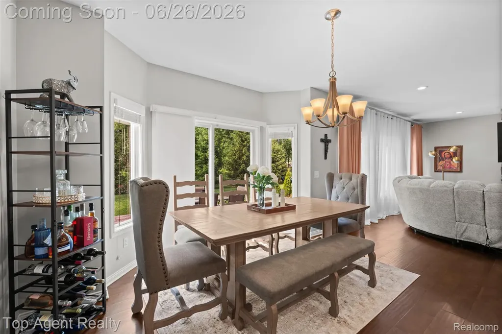 13826 Grandeur Avenue Shelby Charter Township MI 48315