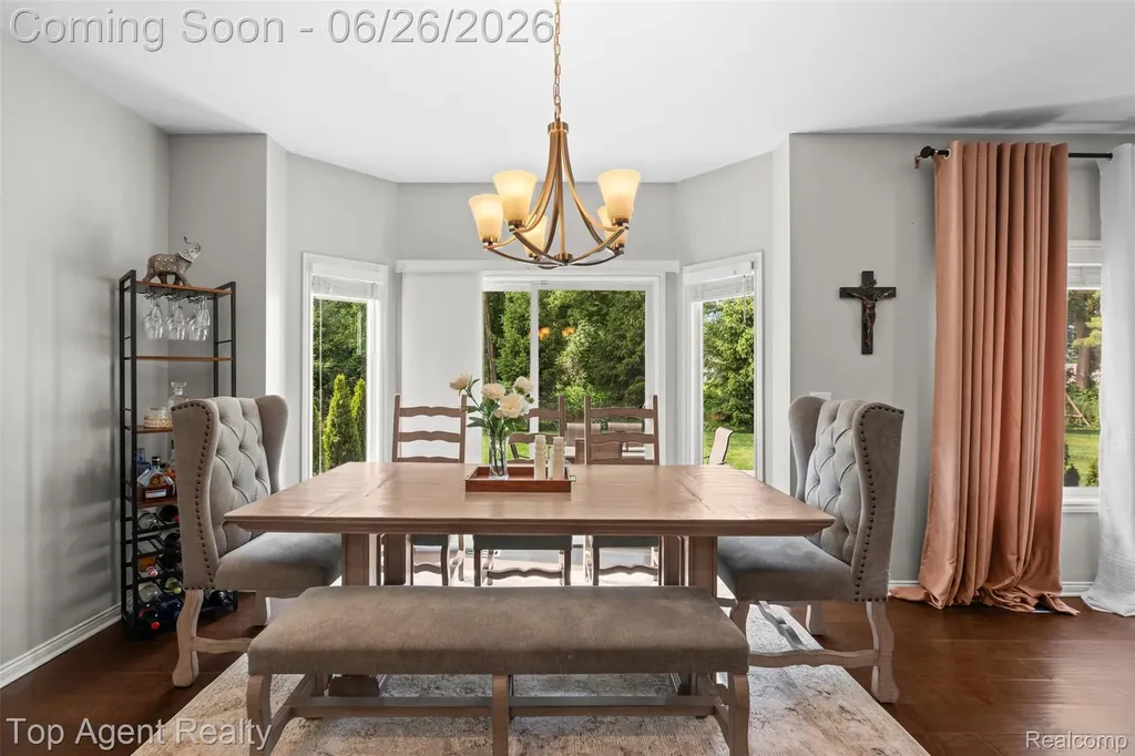 13826 Grandeur Avenue Shelby Charter Township MI 48315