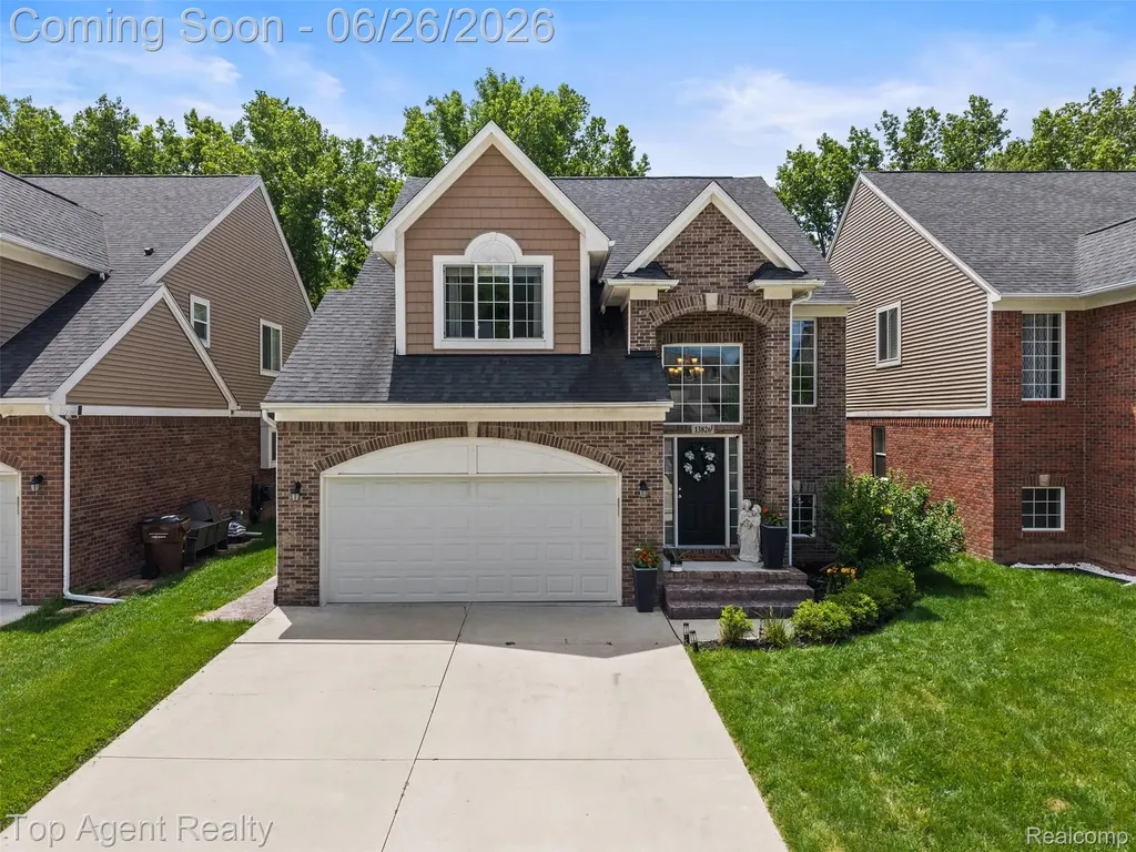 13826 Grandeur Avenue Shelby Charter Township MI 48315