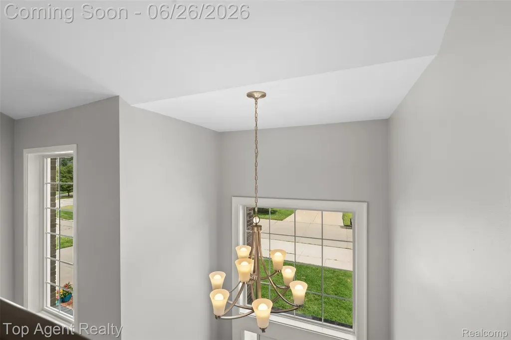 13826 Grandeur Avenue Shelby Charter Township MI 48315