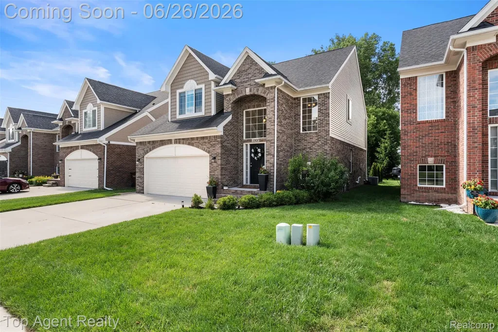 13826 Grandeur Avenue Shelby Charter Township MI 48315