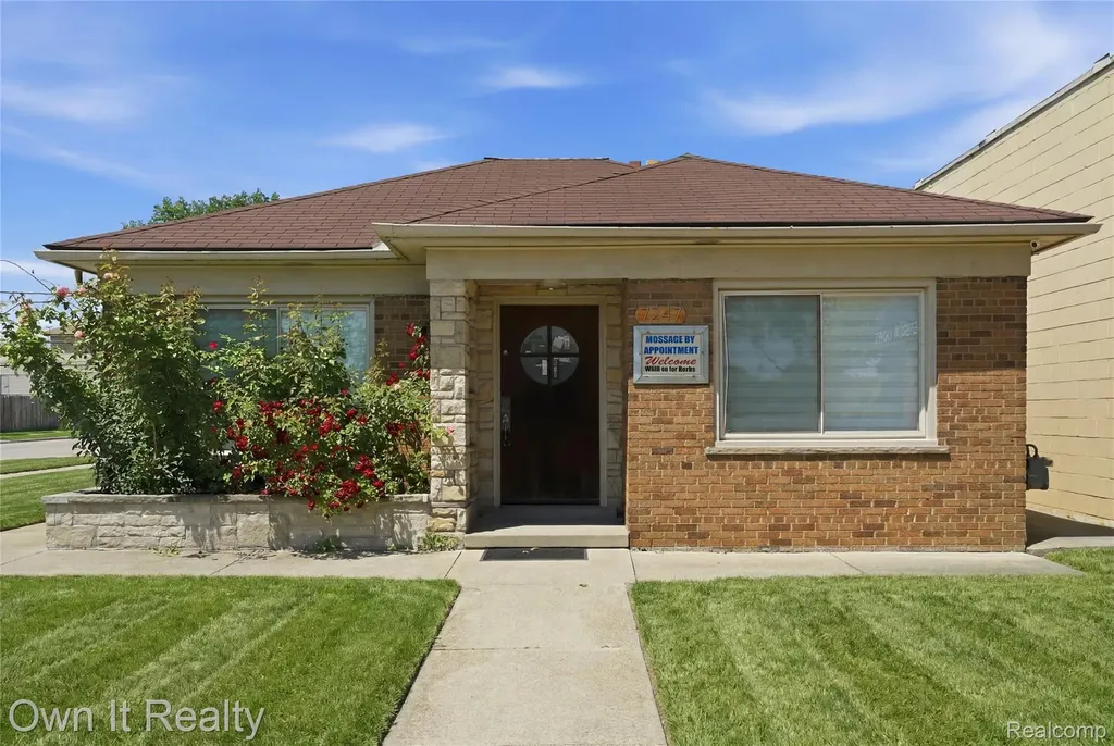 7247 Schaefer Road Dearborn City MI 48126