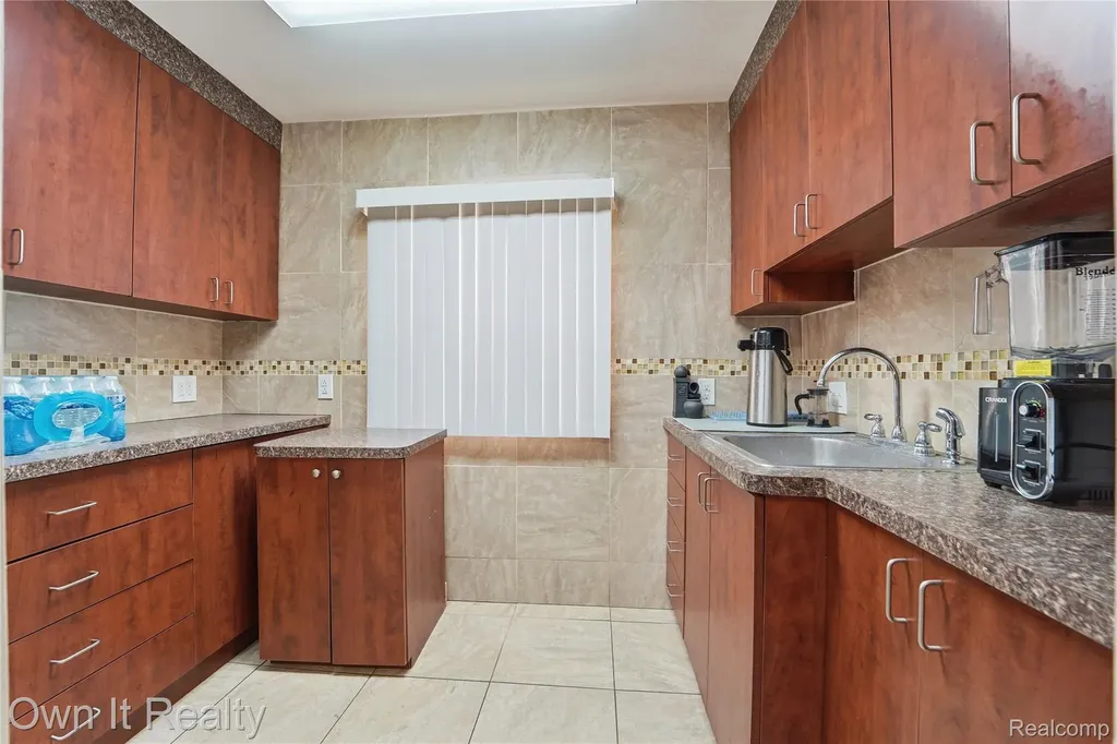 7247 Schaefer Road Dearborn City MI 48126
