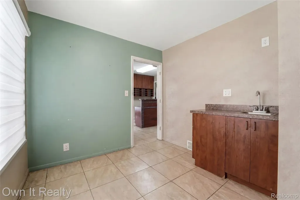 7247 Schaefer Road Dearborn City MI 48126