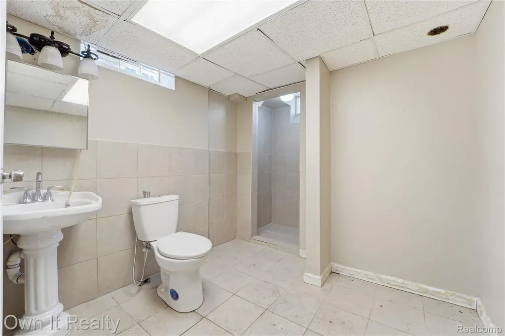 7247 Schaefer Road Dearborn City MI 48126