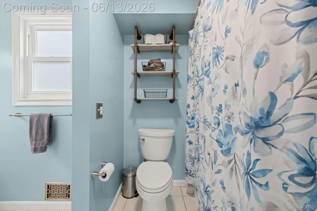 1784 Harvard Court Oxford Charter Township MI 48371