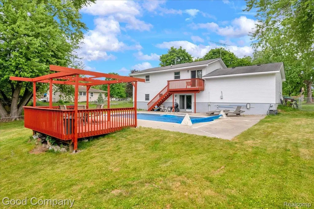 403 Donna Drive Clinton Village MI 49236