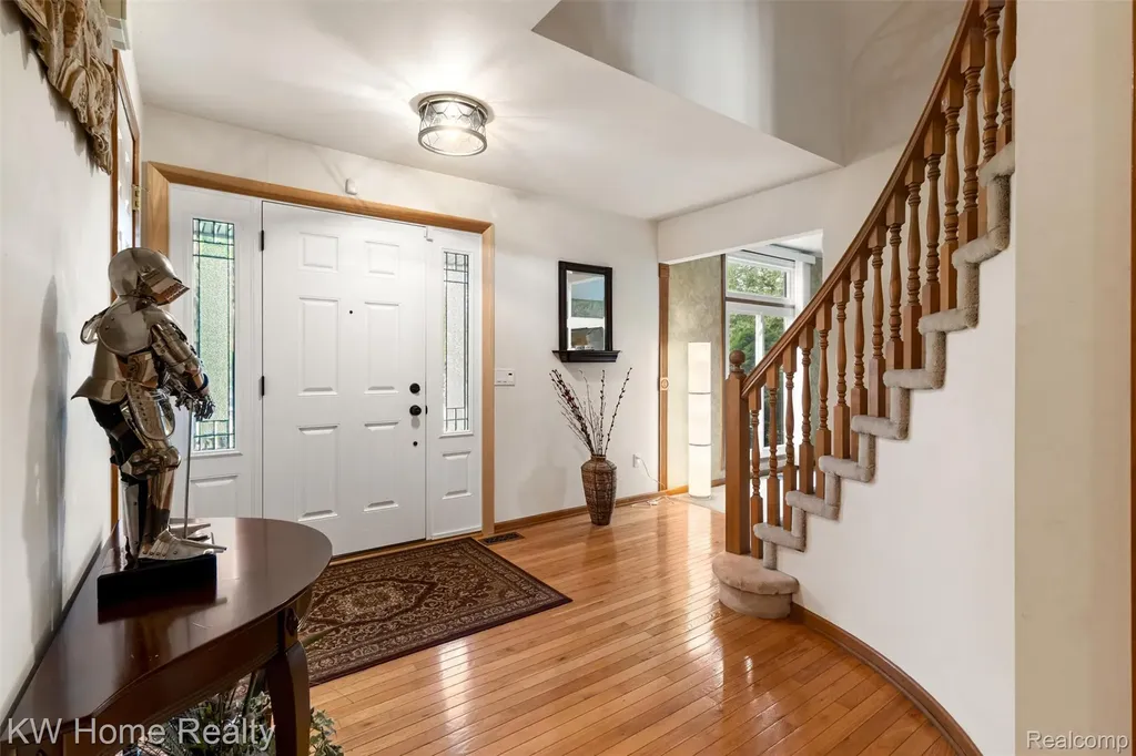 45095 Turnberry Court Canton Charter Township MI 48188