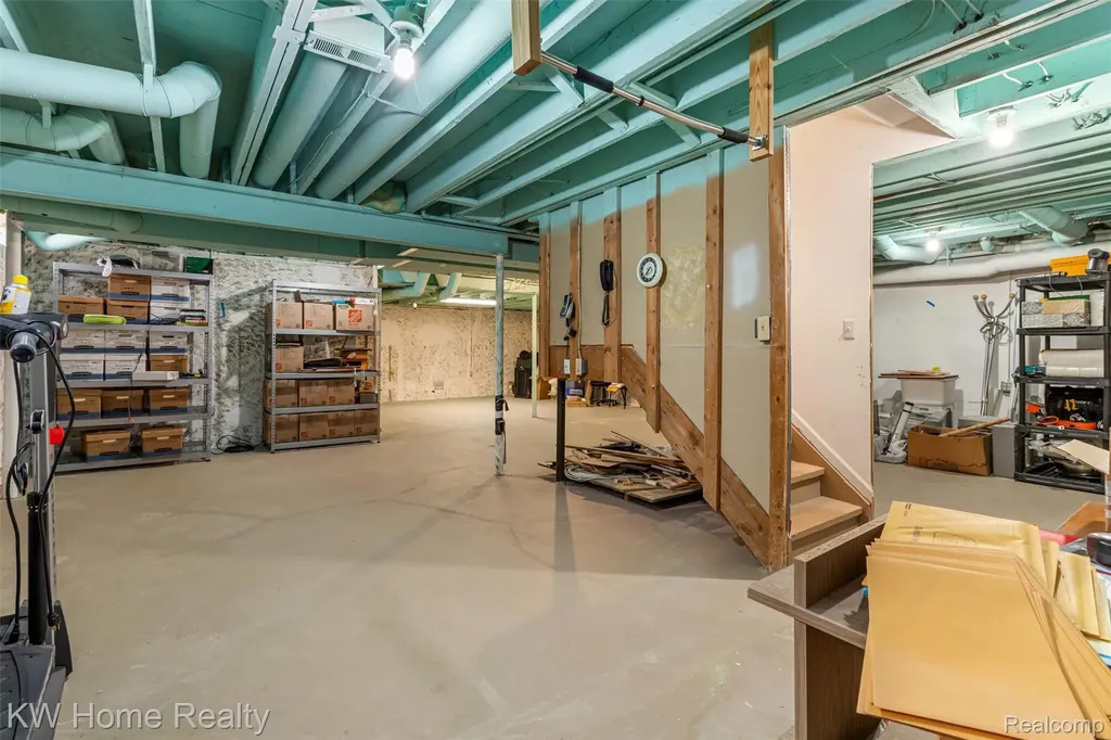 45095 Turnberry Court Canton Charter Township MI 48188