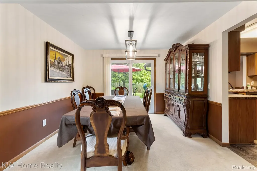 45095 Turnberry Court Canton Charter Township MI 48188