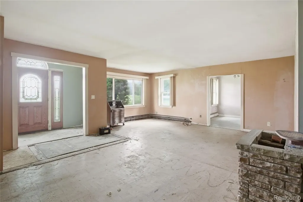 48441 N Territorial Road Plymouth Charter Township MI 48170