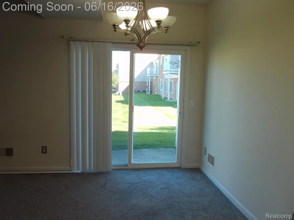 2009 Monarch Drive Shelby Charter Township MI 48316