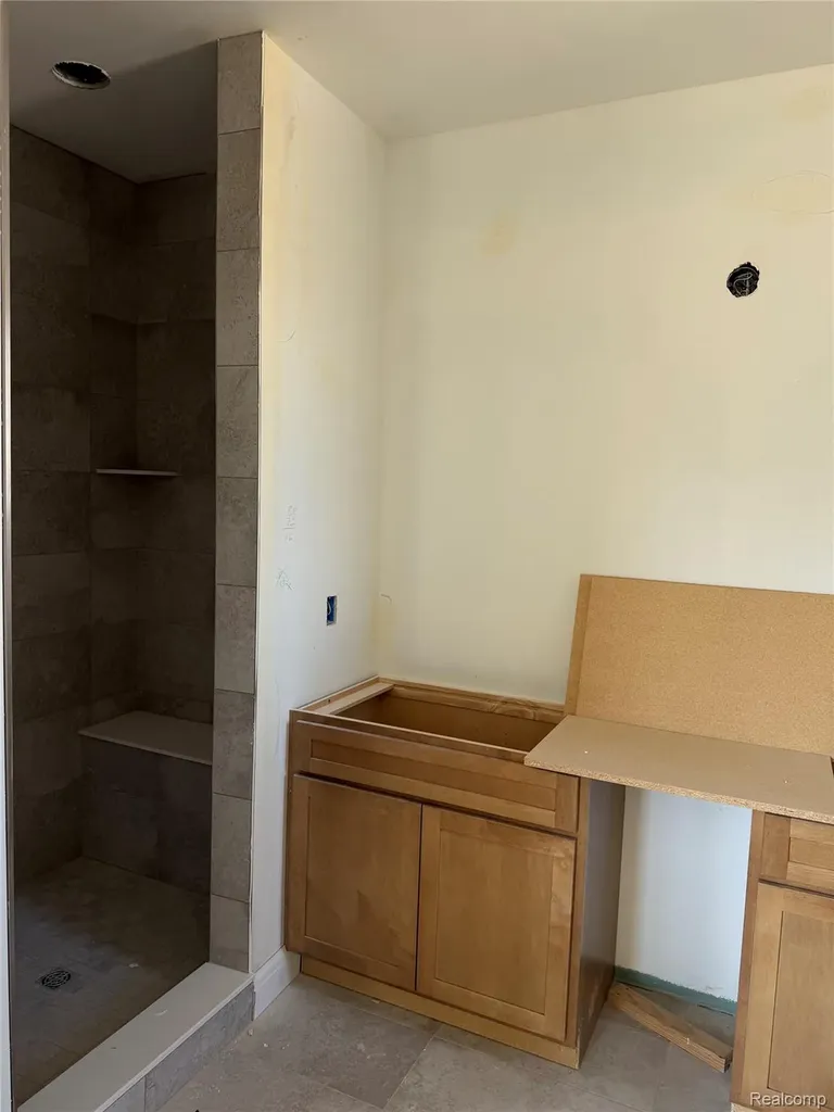 28324 Nadia Lane Chesterfield Township MI 48047