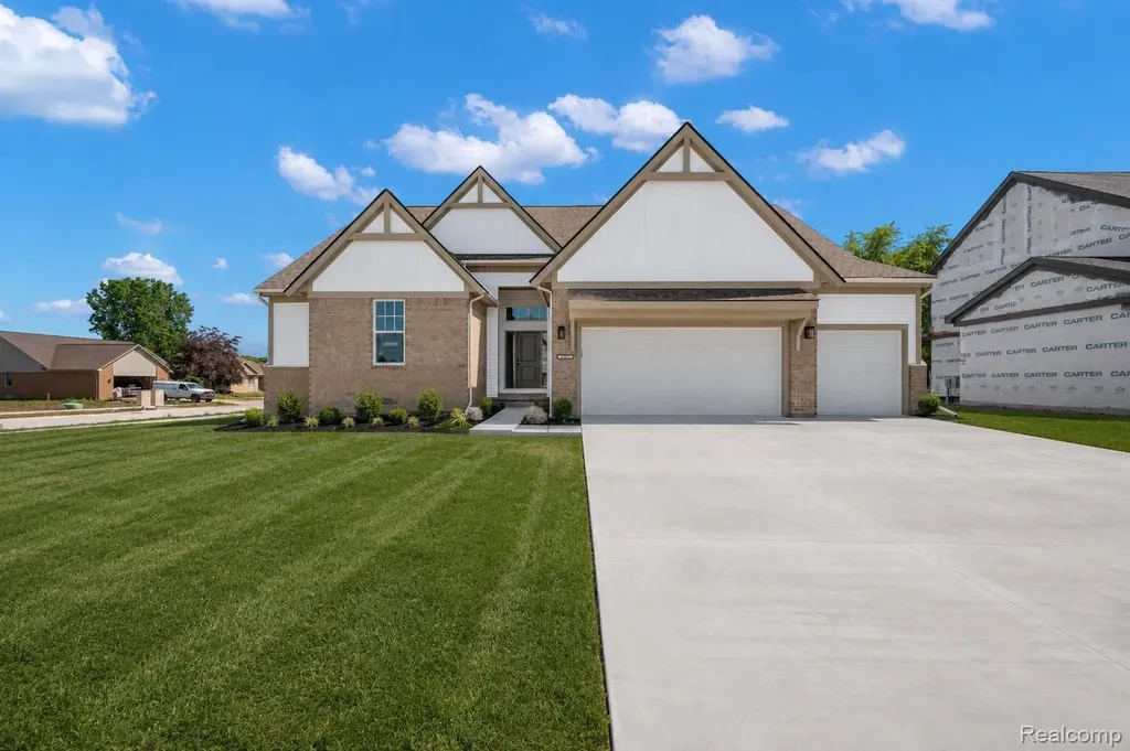 28324 Nadia Lane Chesterfield Township MI 48047
