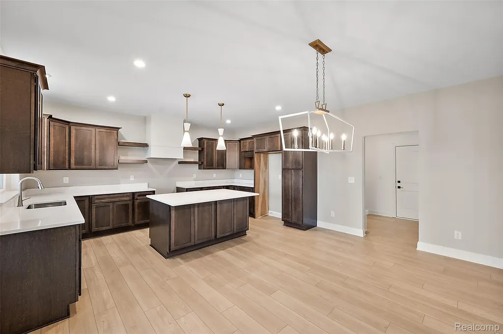 28324 Nadia Lane Chesterfield Township MI 48047