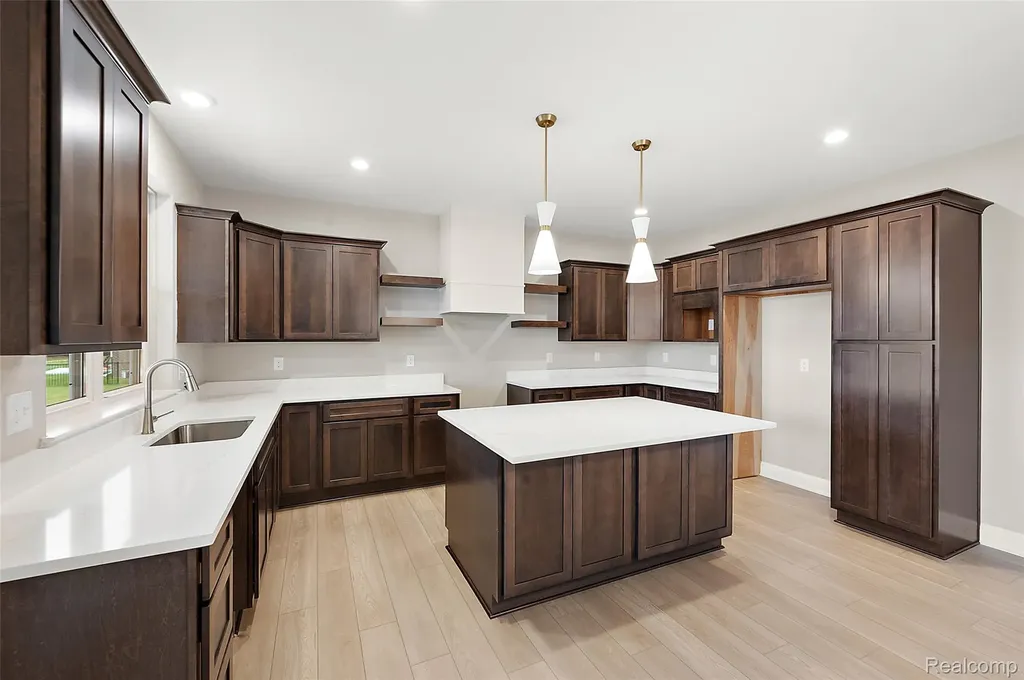 28324 Nadia Lane Chesterfield Township MI 48047